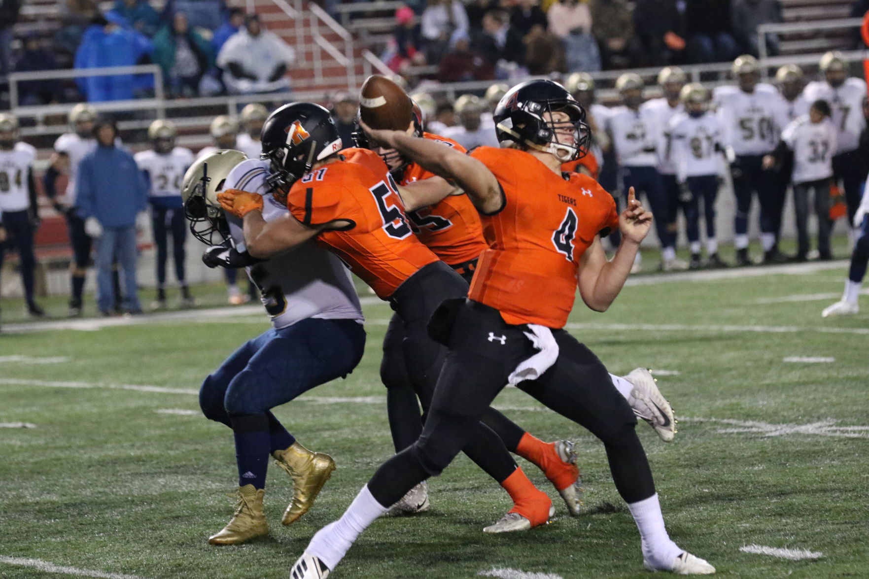 York vs. Hastings football 1.JPG